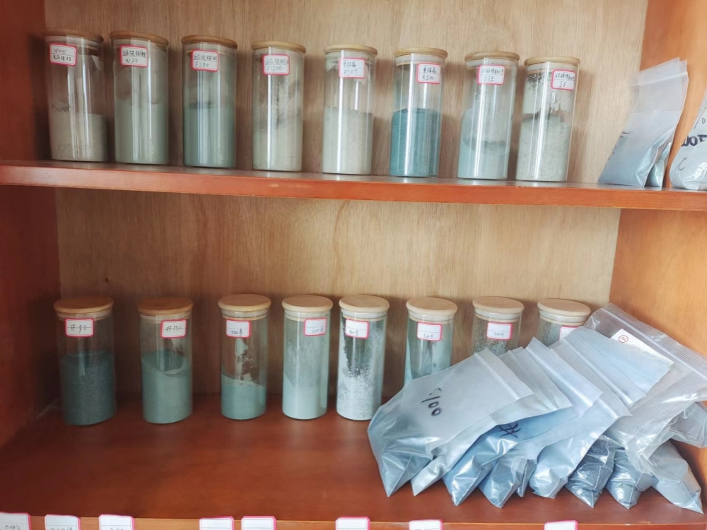 SiC sample room