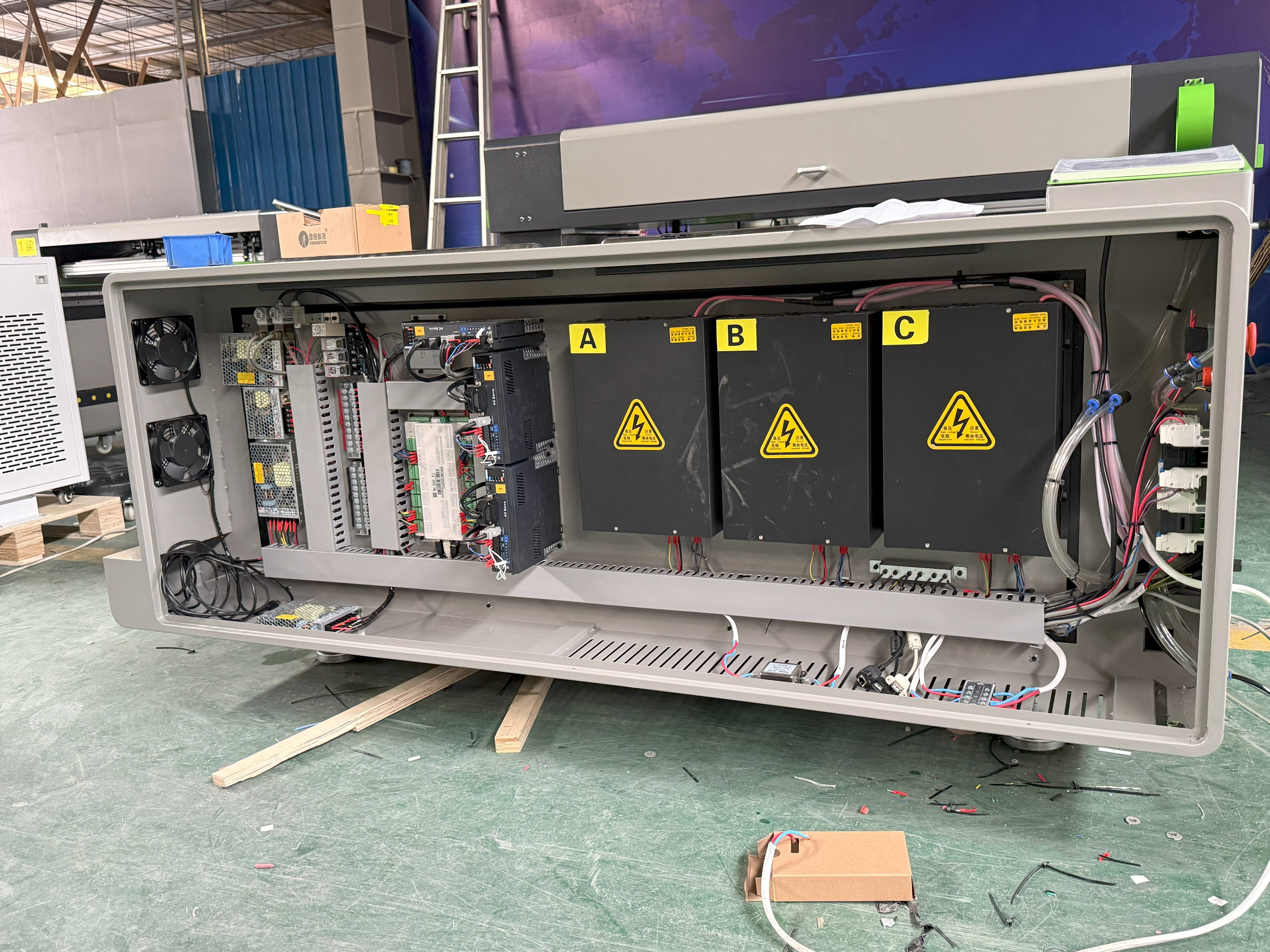 Máquina de corte y grabado láser de doble haz 1325