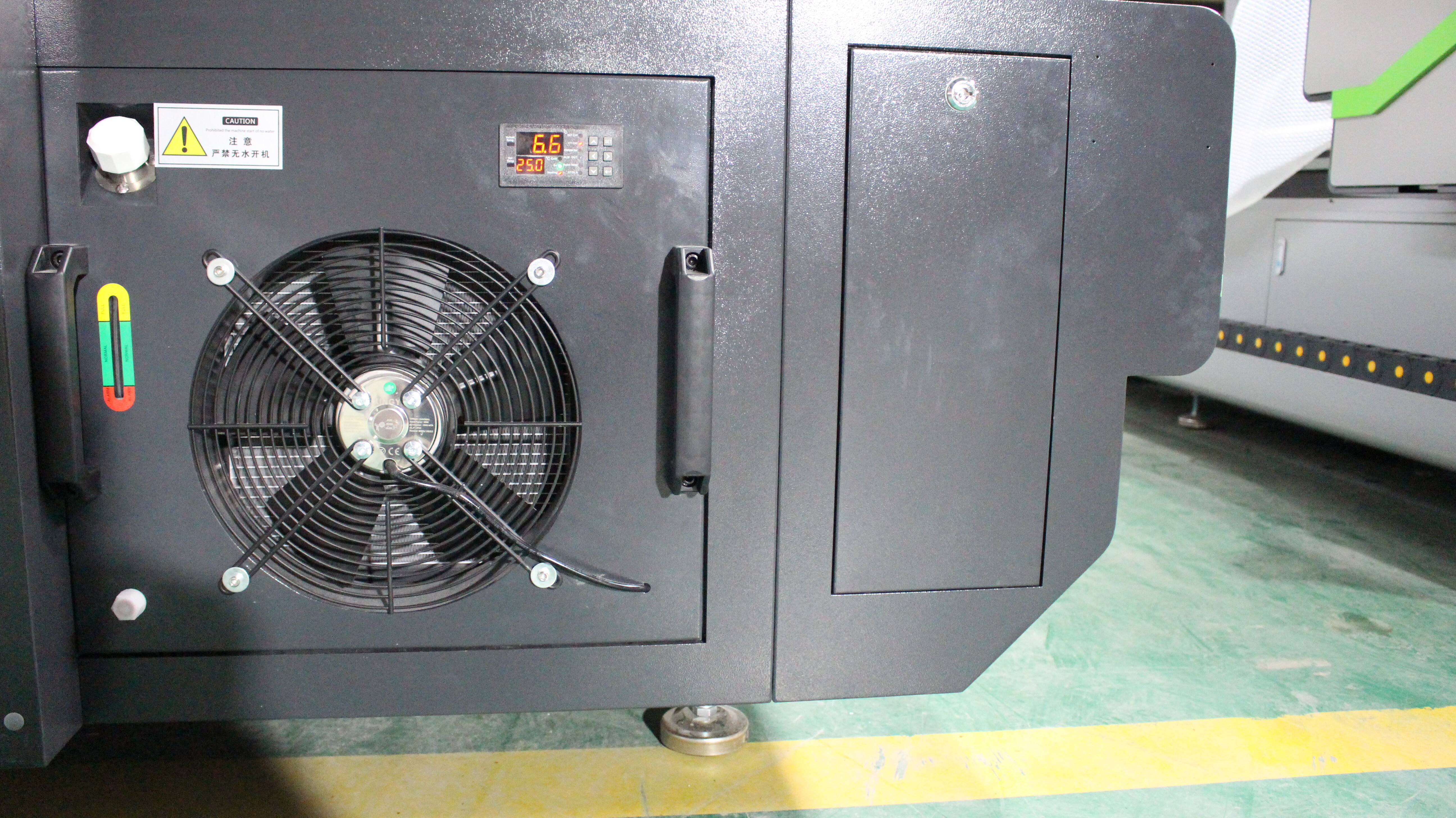 Máquina de corte y grabado láser por levitación magnética