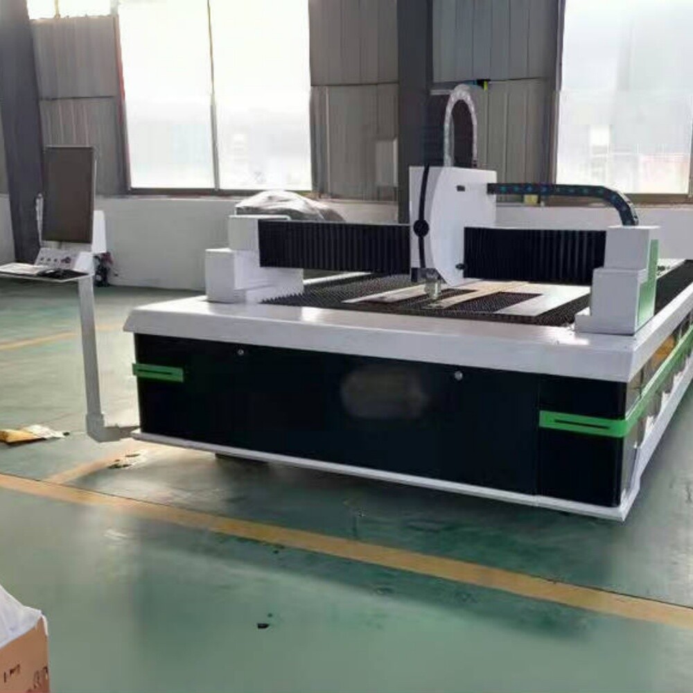 Máquina de corte por láser de fibra MX-3015 1000w