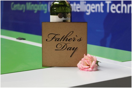 engrave and cut with the laser(.png