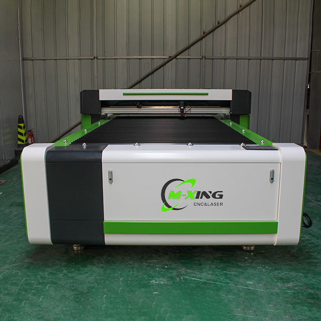 Máquina de corte por láser MX-1325