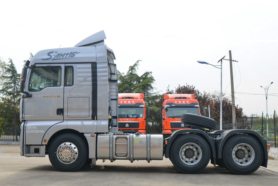 Sitrak C9H Tractor Truck