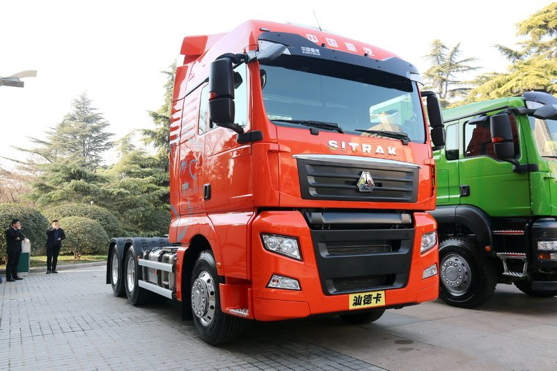 Sitrak C7H Tractor Truck