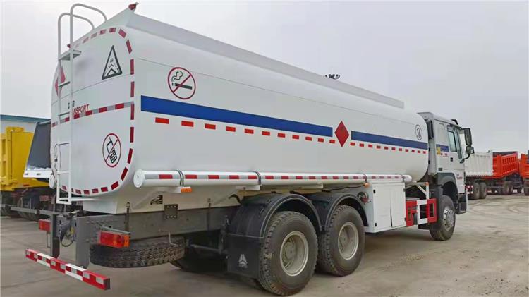 Howo 371 Fuel Tanker