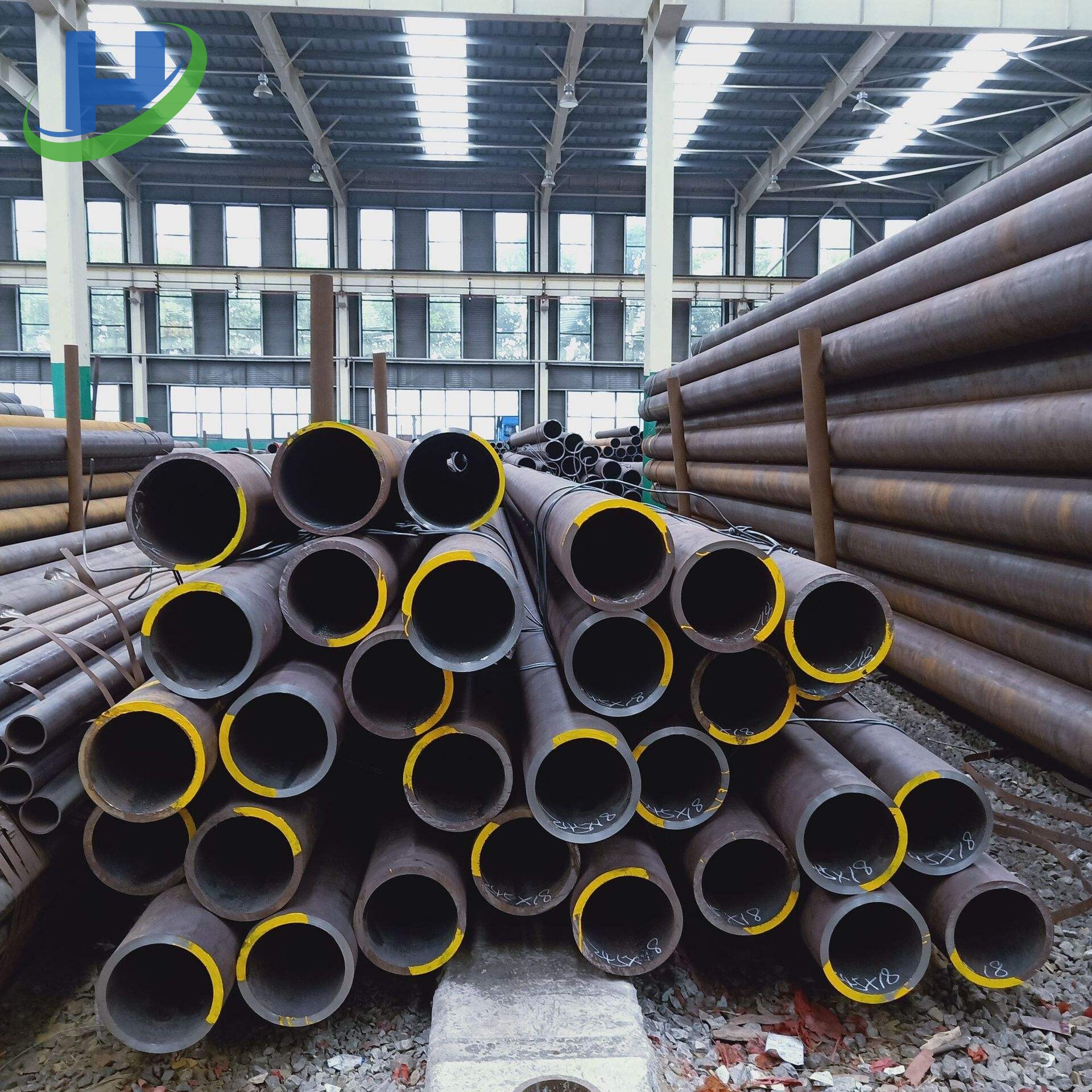 42Crmo 15Crmo  Carbon steel welded pipe