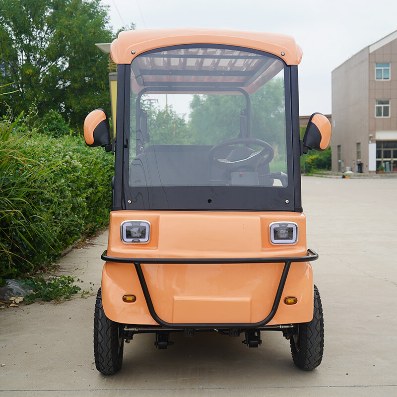 M7 golf carts with 6-seat rear box golf courses