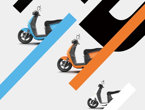 *Custom body decals are accepted