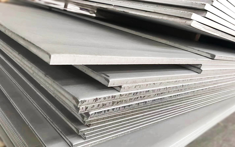Stainless steel hot rolled plate