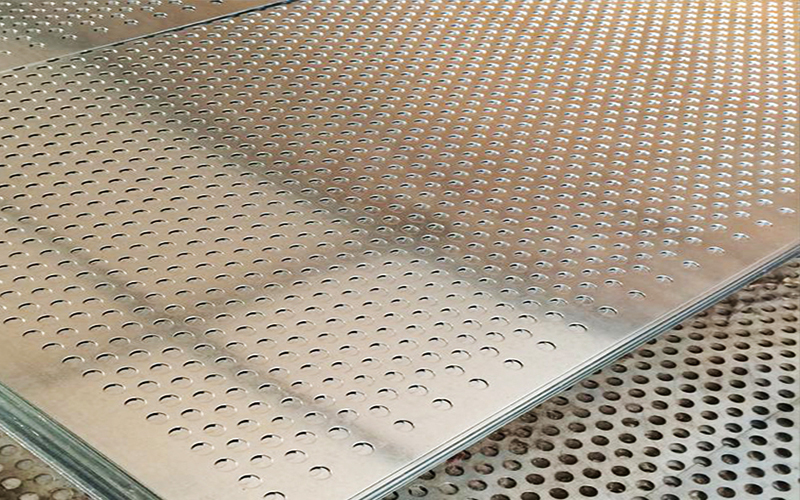 Stainless steel perforated plate
