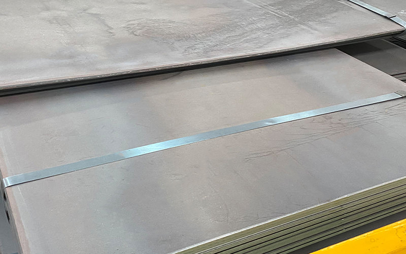 Hot rolled steel plate