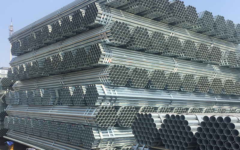 Galvanized steel pipe