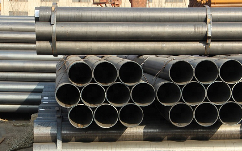 Carbon steel welded pipe
