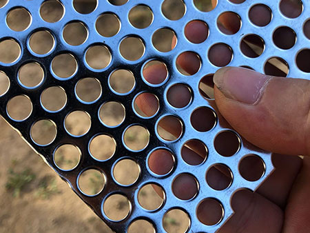 Perforated Steel Plate to Italy1.jpg