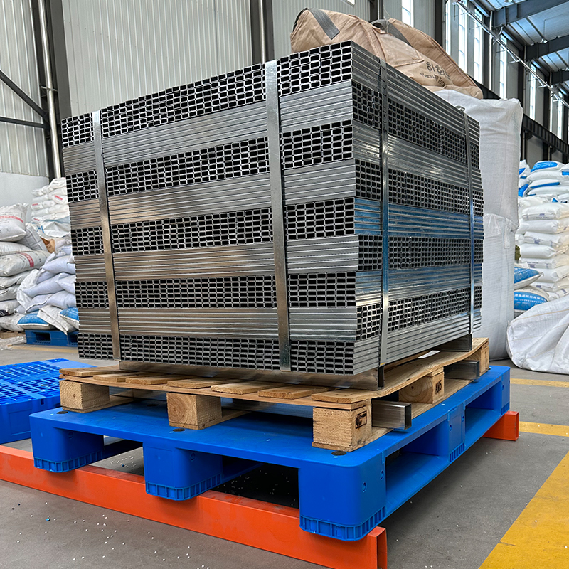 Plastic Pallet Load Test 