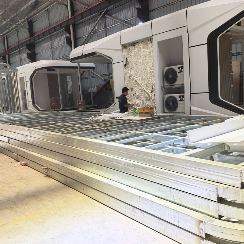 Factory Direct Customized Modular Living Capsule House Steel Structure Buildings