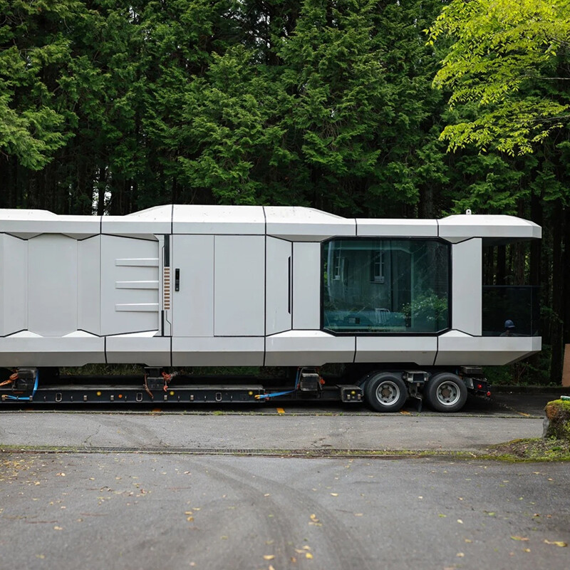 S58 Deluxe Space Capsule
