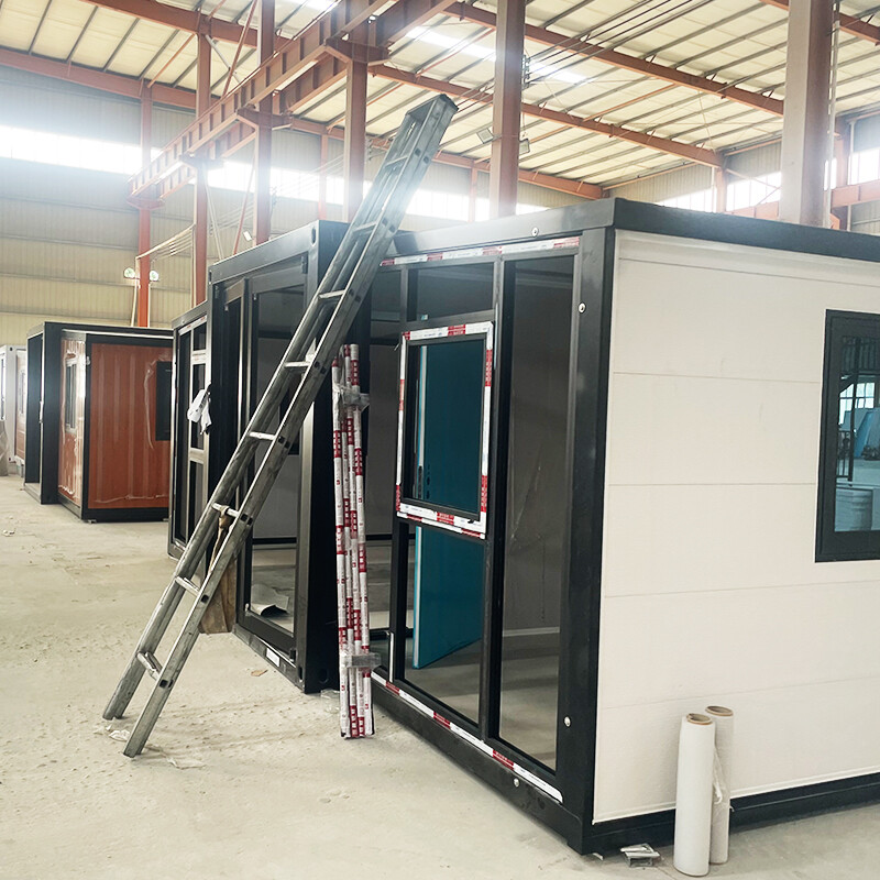 Double Wing Extension Room