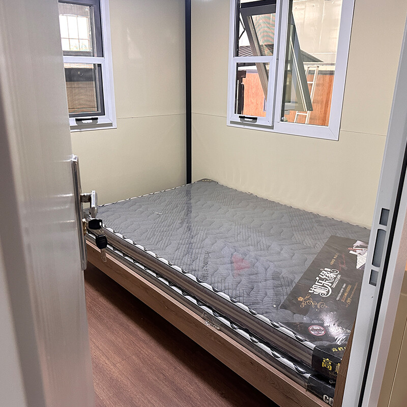 Double Wing Extension Room