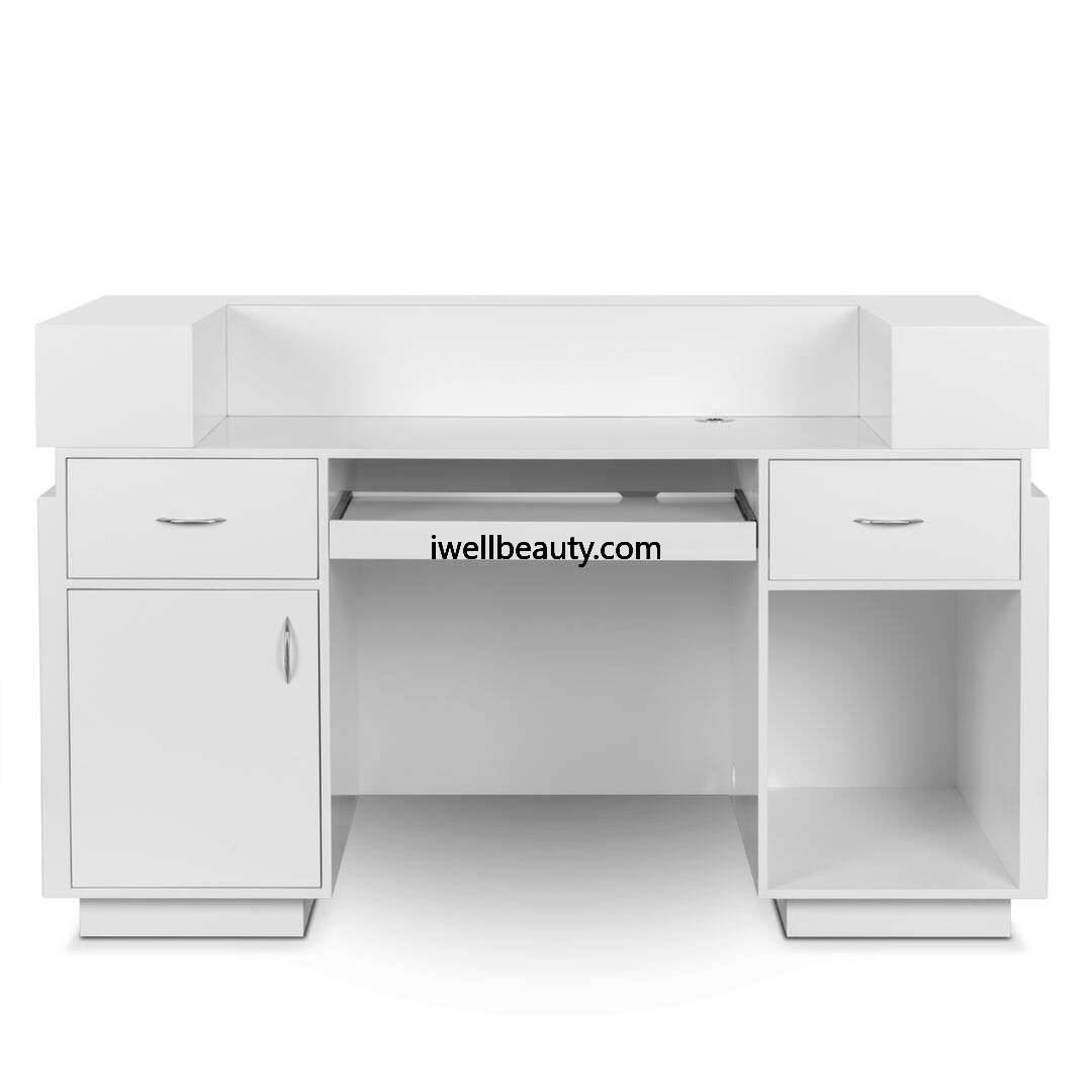 White  barber waiting area-MD-BW0061