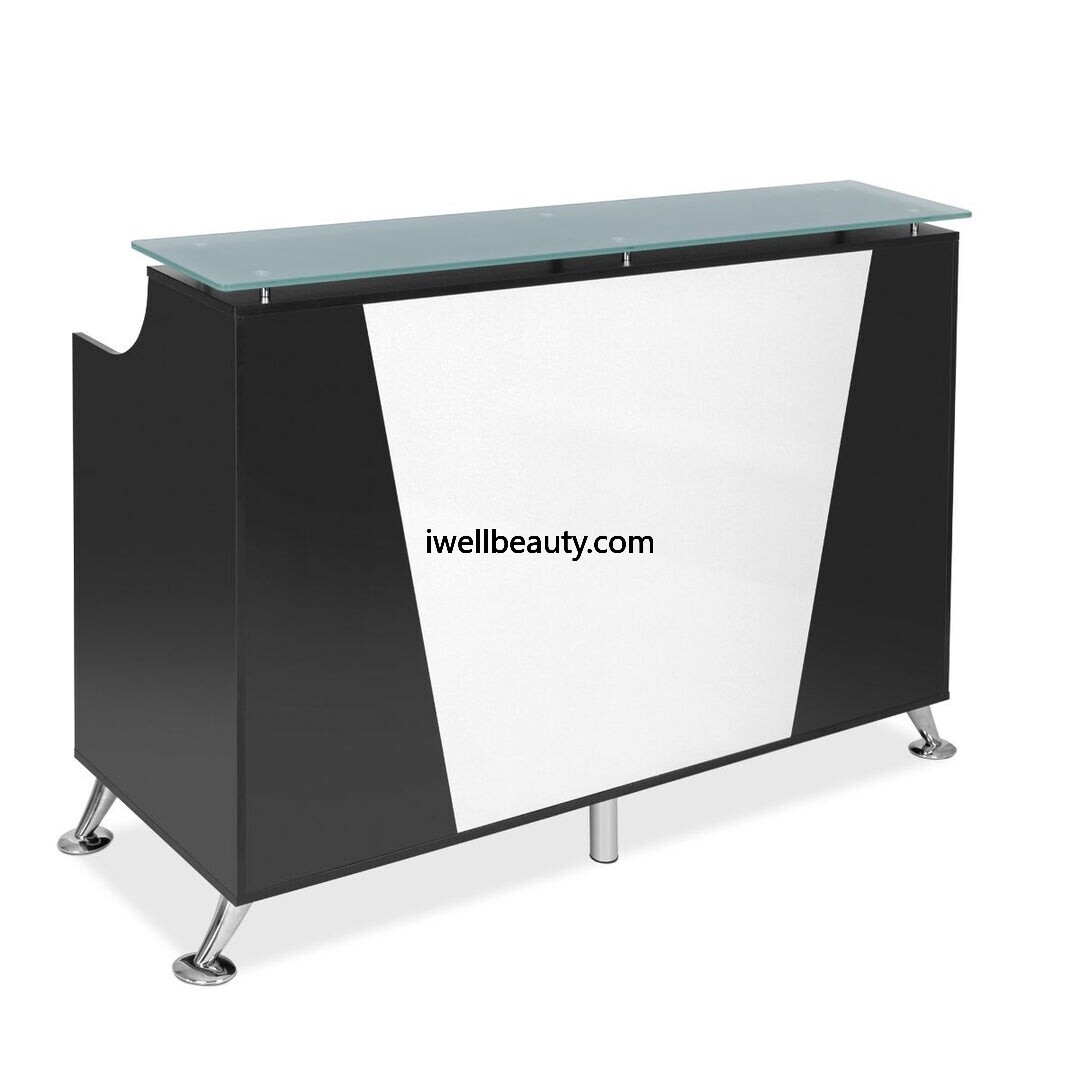 Black  barber waiting area-MD-BW0059