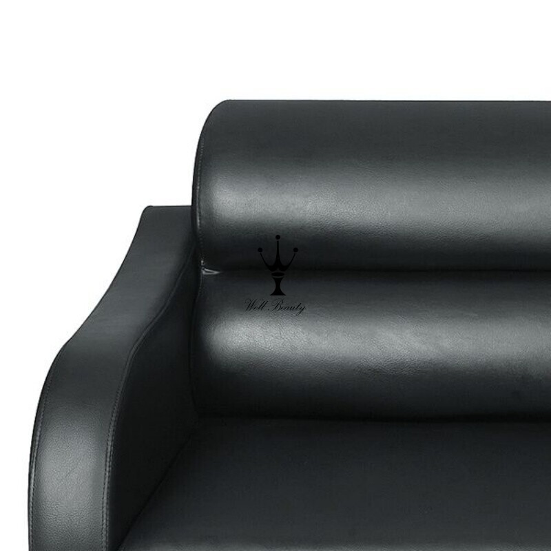 Black  barber waiting area-MD-BW0056