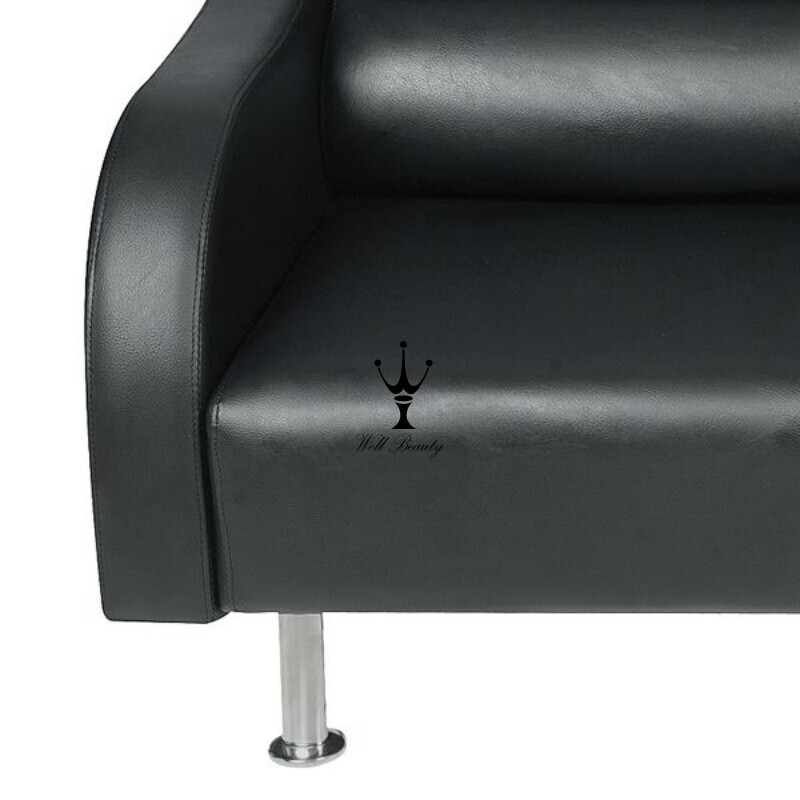 Black  barber waiting area-MD-BW0056