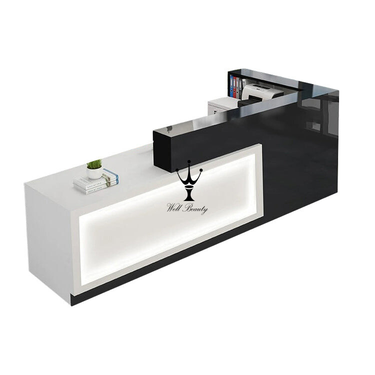 White+Black barber waiting area-MD-BW0047