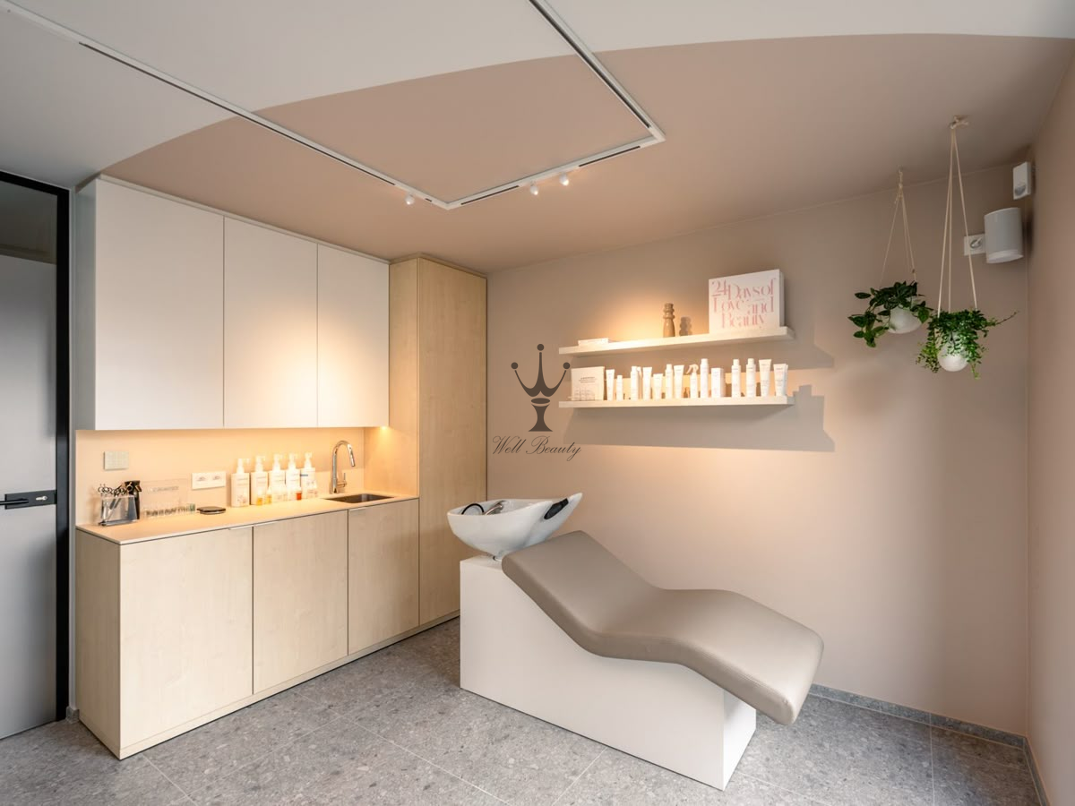 How to Choose the Perfect Shampoo Bed for Your Salon