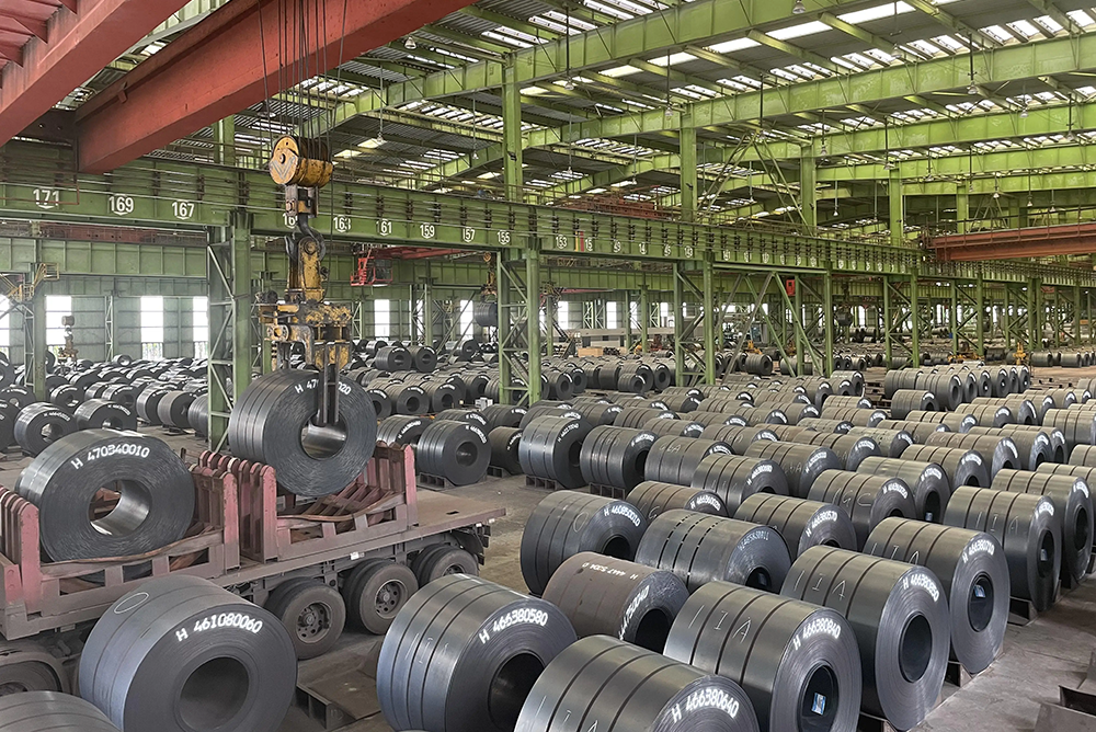 China tightens steel export rules