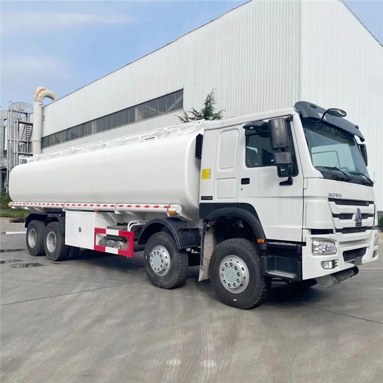 Автоцистерна Howo 420 8x4