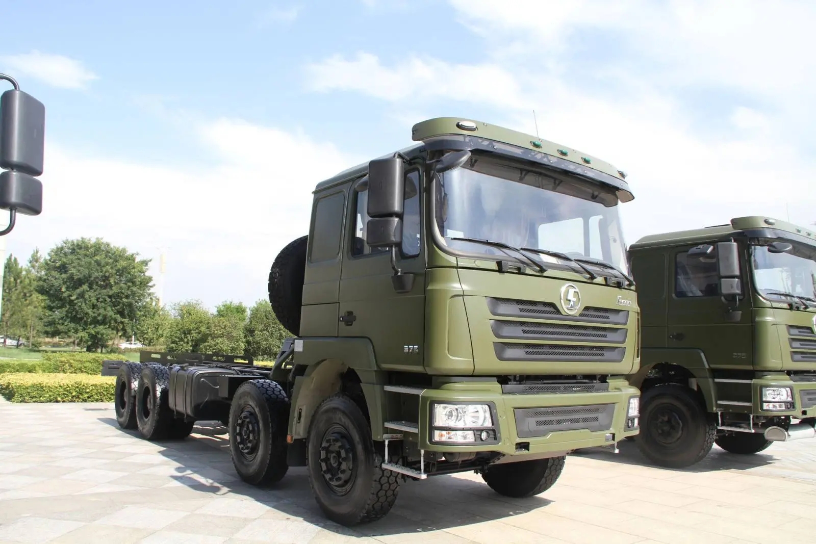 Грузовик Shacman F3000 8X4