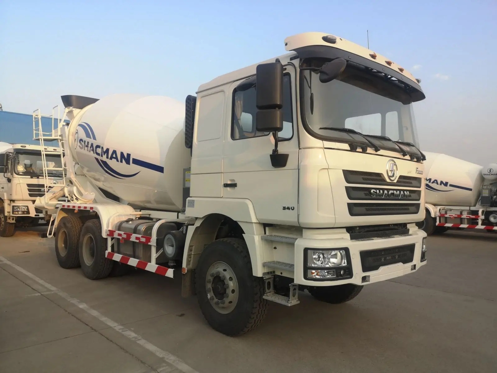 Автобетоносмеситель Shacman X3000