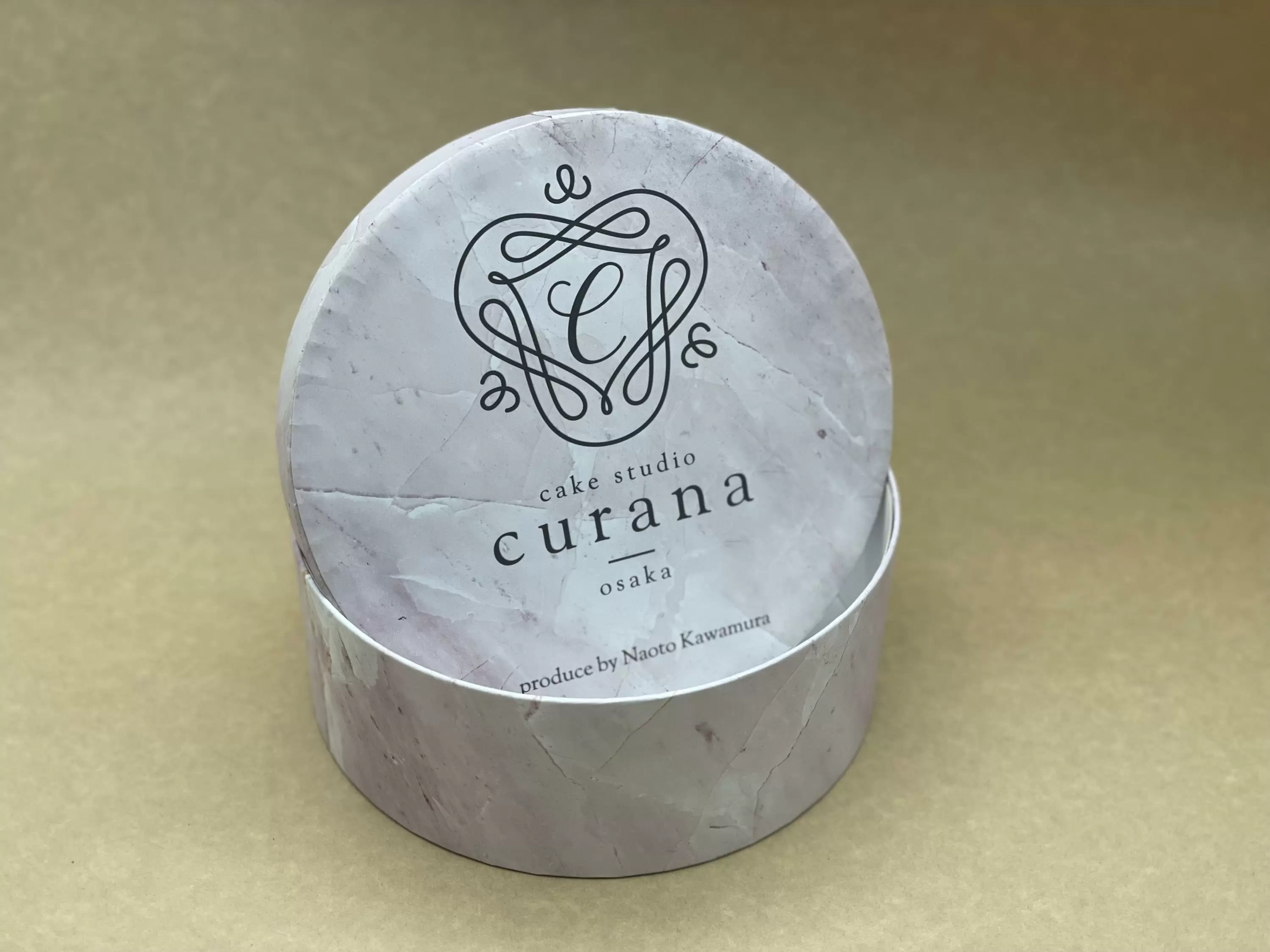 Round cake box