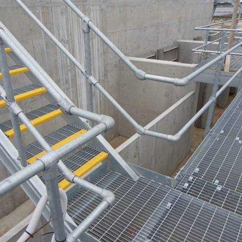 Galvanized welding perforated plank steel bridge deck grating stair treads features construction offers excellent corrosion resistance