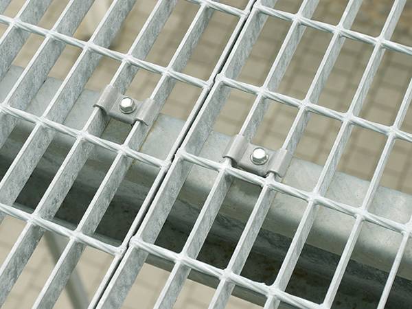 Aluminum grating is generally more affordable than other materials making it a cost-effective choice for flooring walkways and stair treads