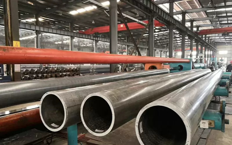 Stainless steel pipe