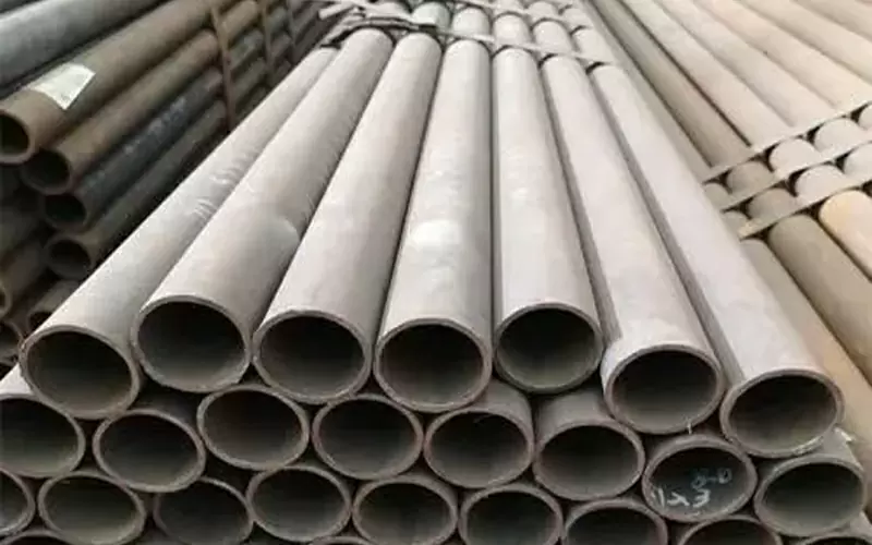 Carbon steel pipe