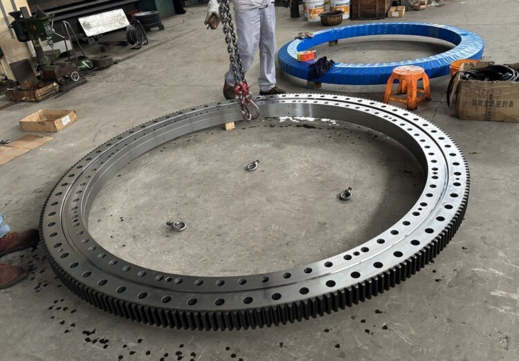 LTM1250 liebherr crane slewing bearing