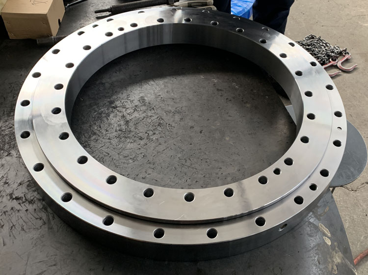 010.30.630 High temperature resistant gas pipeline slewing ring bearing