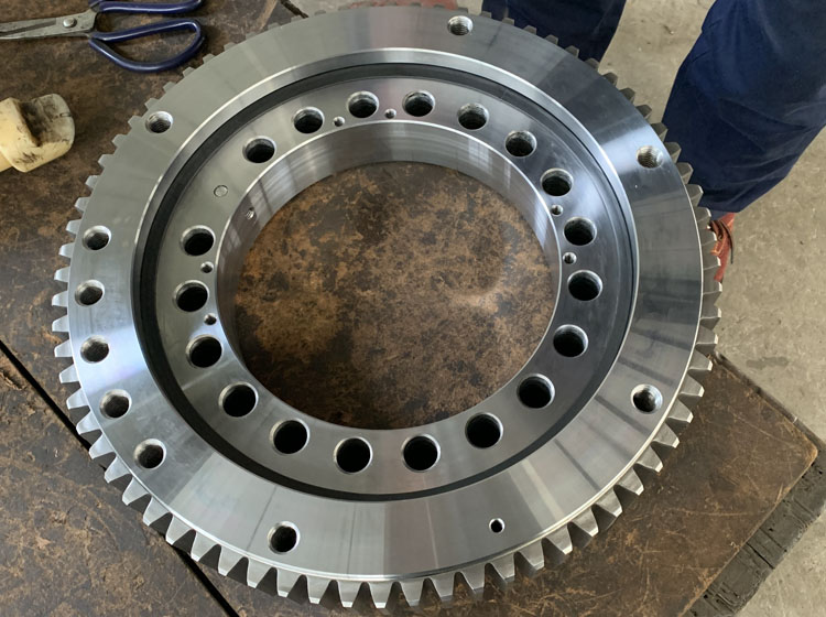 tadano crane TM-Z300 small Slewing Bearings slewing ring