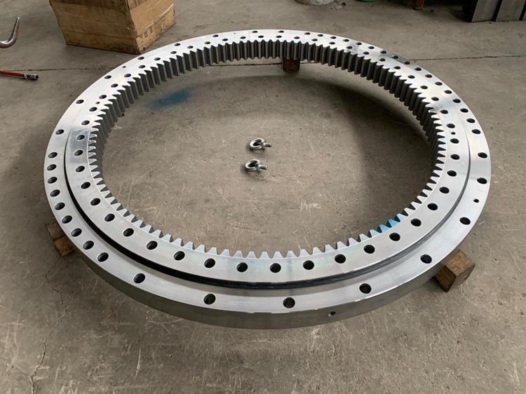 Kato Crane 35ton Kr35H Kr35H-3 Slewing Bearing