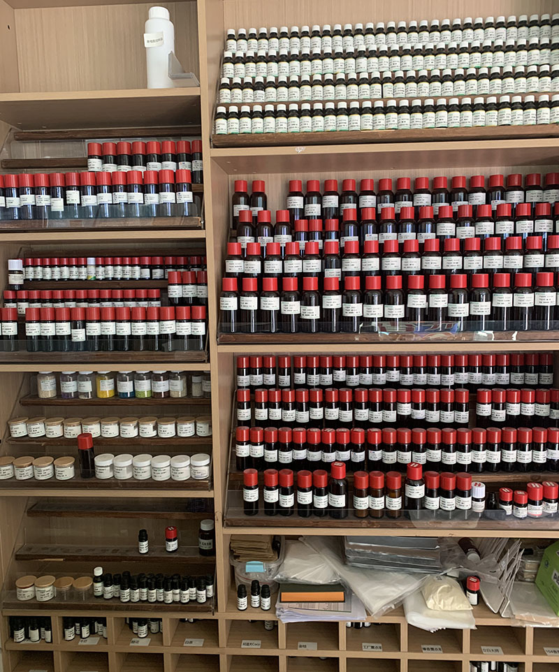 Supply Perfume Raw Materials 25kg，200kg Bulk Packaging