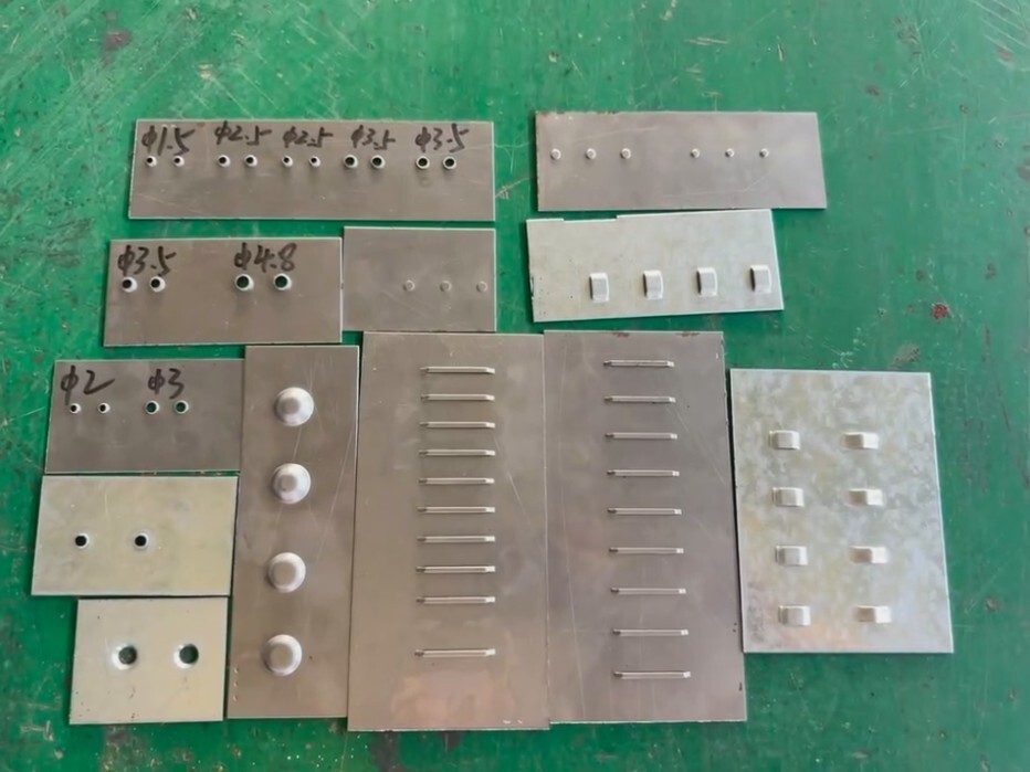 turret punching machine (5).jpg