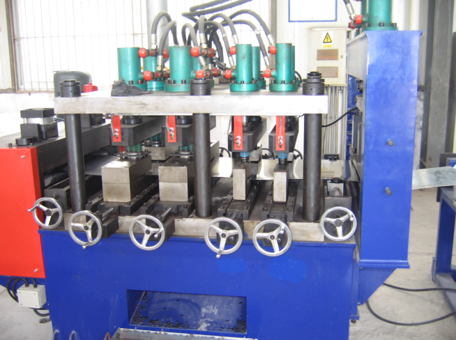 punching die.png punching die.png