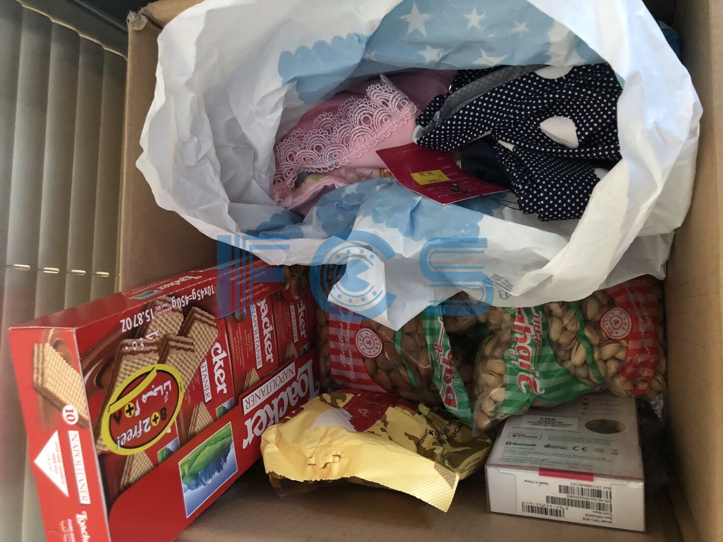 FOCUS BEARINGS' Valued Dubai Customer Brings Arabic Snacks During Visit 