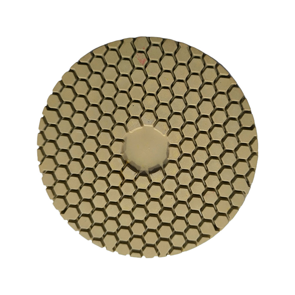Edge polishing pad