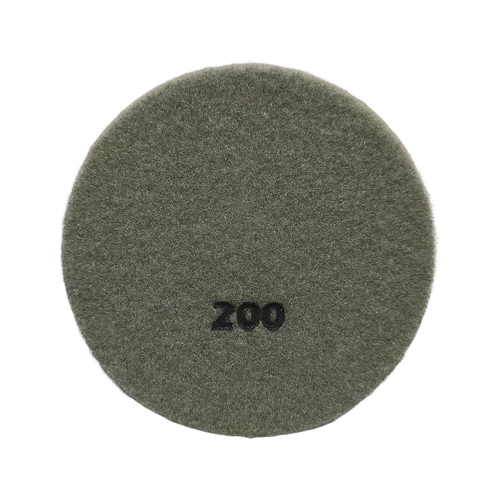 Edge polishing pad