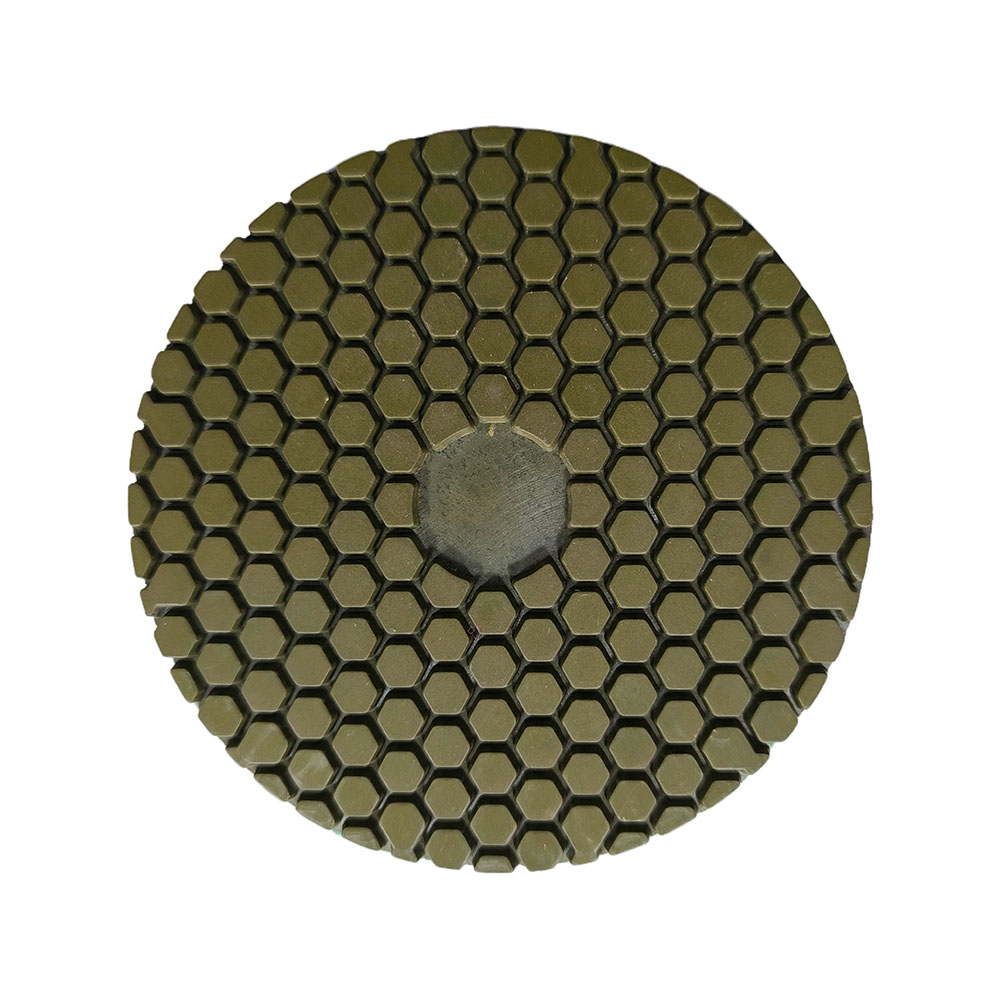 Edge polishing pad