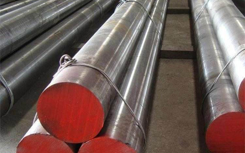 Titanium alloy bar